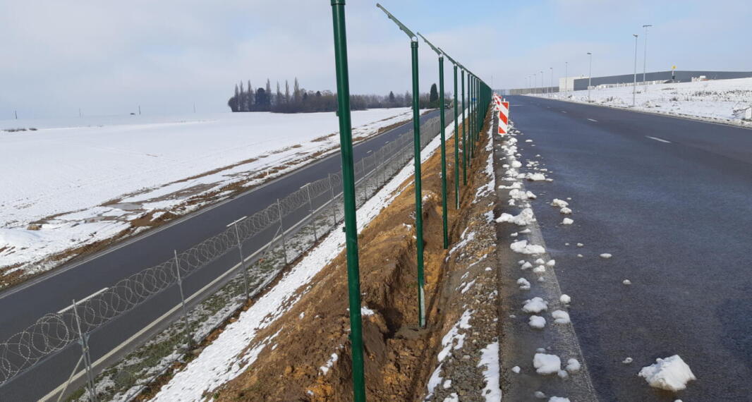 Aéroport de Liège – Renouvellement, déplacement et pose de nouvelles clôtures aéroportuaires