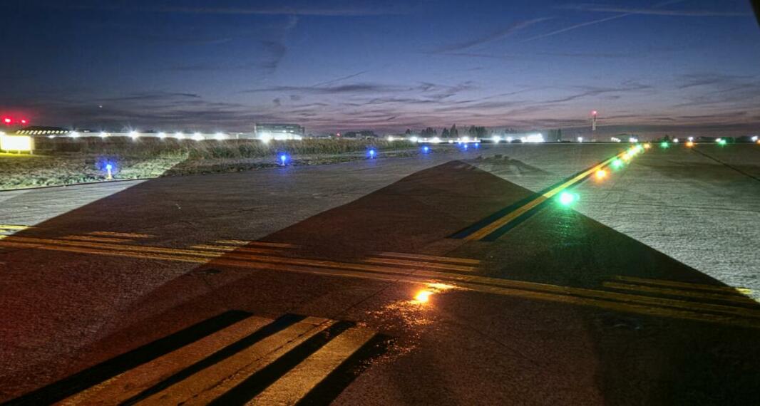 Modernisation du balisage du Taxiway Sud : un chantier stratégique achevé à l’aéroport de Charleroi